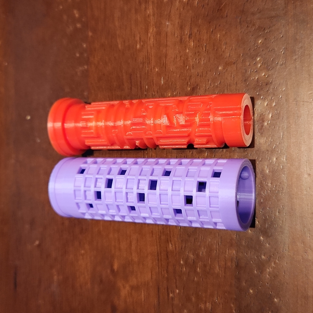 NWOT Purple/red 3D printed puzzle container. One size.